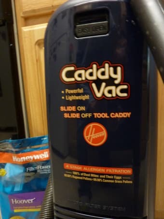 Vacuum cleaner for sale - $25 2