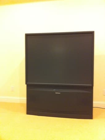 Free TV (not working). Mitsubishi 50". 1