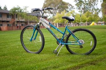Women Bike in good conditions with a keyless lock (Asking for $100) 1