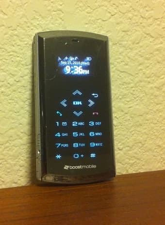 sanyo flip-top picture phone 1