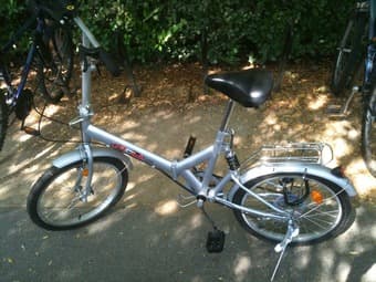 $80 Folding Bike (barely new) which needs some repair 1