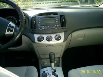 2009 Hyundai Elantra GLS PZEV 4DR SEDAN - $12500 2