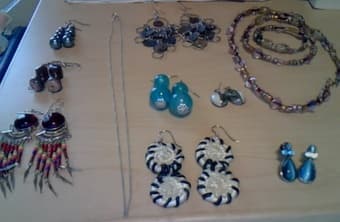 Assorted Earrings/Necklaces for sale 1