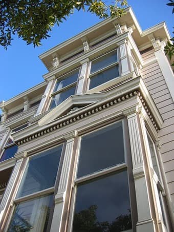SF: $1250 Large, bright room in a Victorian - HUGE backyard 1