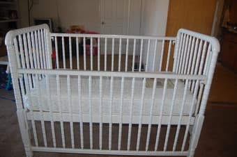 baby crib and mattress---$50 2