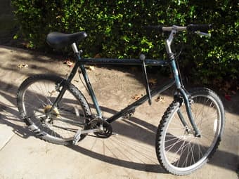 Frontier Schwinn bike + Ulock $70 3
