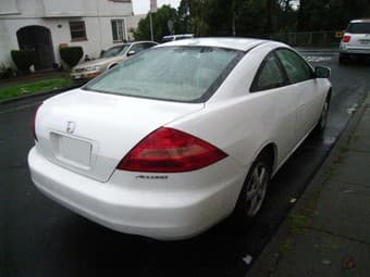 2004 Honda Accord Coupe EX i-VTEC4 with navigation ($13,130) 2