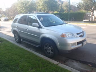 2004 Acura MDX Touring Nav/Pkg (87 Kmiles, $16,500) 1