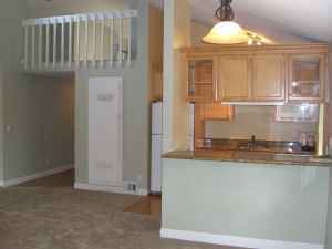 $2050 / 3br - 2ba, Condo (redwood city) 2