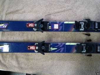 Sell used Rossignol skis with Salomon bindings , 1.71 m - $60 3