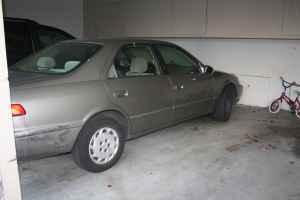 1998 Toyota Camry LE - $2800 1