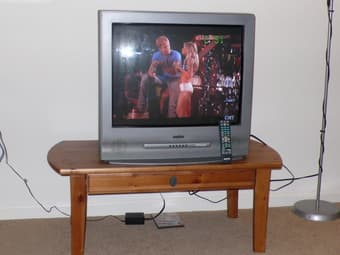 $20 TV Sanyo 28inch with remote 1