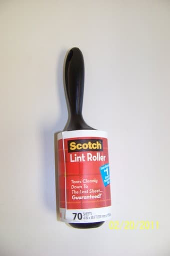 Scotch Lint Roller and Brush 1
