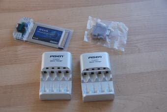 Ethernet adapter, AAA/AA battery charger, DVI-VGA converter 1