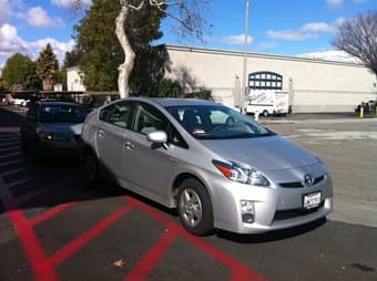2010 silver prius lease transfer~ $250 per month! 1