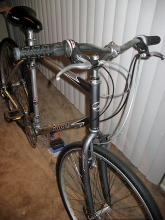 Giant Cypress St Bicycle - 190$ 2