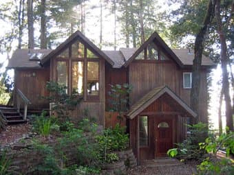 2BR/3BA Redwood Cottage w/ Ocean Views in Woodside: mid-Aug. - mid-Nov 1