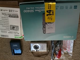 canon powershot SD600 3