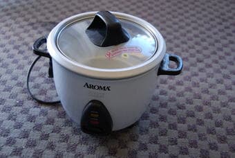 Aroma ARC-733G 3-Cup Rice Cooker & Food Steamer 1