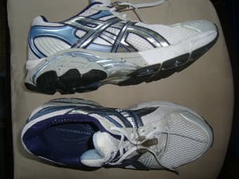 Asics Women's Running Shoes, size 8.5 1