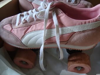 Women's Pink Puma Rollerskates, size 8.5 2