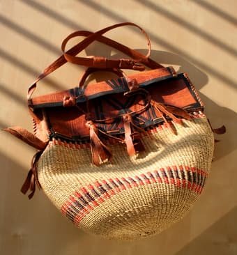 Purse and high heels (5 1/2) 1