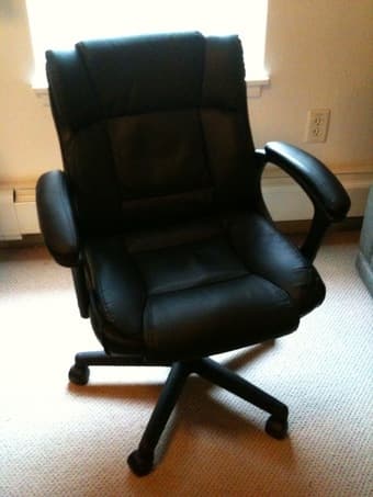 Computer chair - $20 1