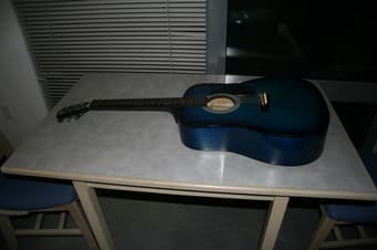 Acoustic Guitar 2