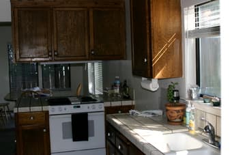 Spacious two story 5 bed for rent off University 3