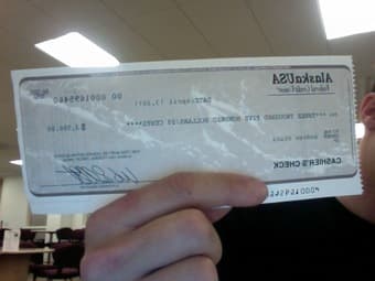 BEWARE OF SCAMMERS -- DO NOT ACCEPT CASHIERS CHECKS!!! 1