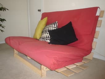 Futon (Ikea) 1