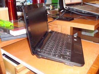 HP Mini 110 w/ 6 cell battery $250 OBO 1