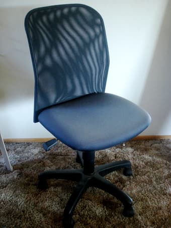 cheap chairs and mirrors $5-25 2