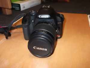 Canon EOS Rebel T1i with Lens ---- $600 2