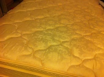Great condition full/double mattress for sale - $100 OBO 1