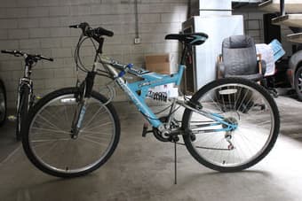 26" Mountain Bike + lock 1