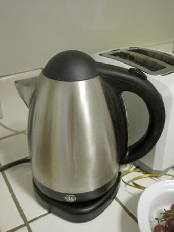 Microwave / Kettle / Toaster 3