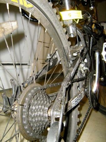 Men's Schwinn Mountain Bike for Moving Out Sale (Fully Functional) 2