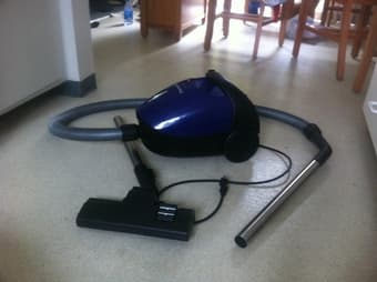 Panasonic Vacuum Compact but Powerful- used for only 3 months. 35$ 2