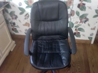 Leather Rolling Desk Chair 3