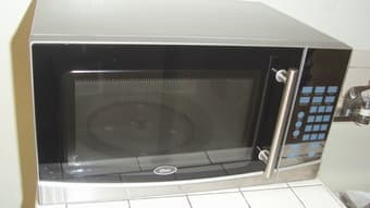New microwave with bowls 1