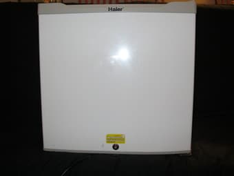 Mini Fridge, ONLY $25! 1