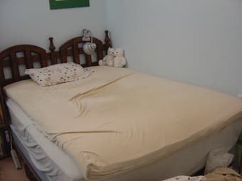 Therapedic full-sized bed mattress topper - $40 (menlo park) 1