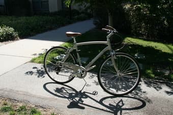 Great road/hybrid bike for sale 1