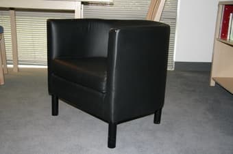 Beautiful Leather Chair 1