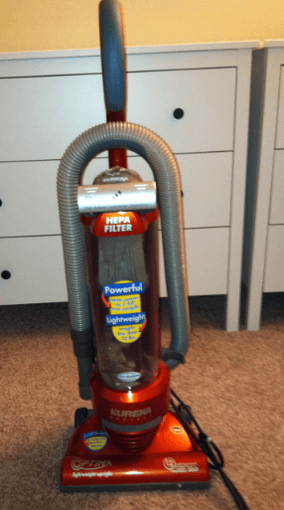 *********Eureka Vacuum Works GREAT!!!! $15 1