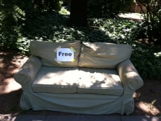 Free Love Seat 1