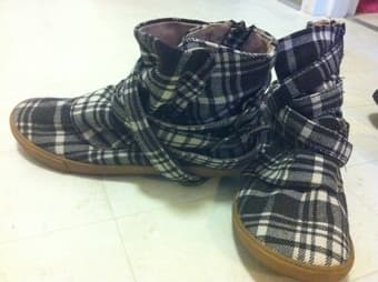 Beautiful and Comfortable Shoes $10 for one pair $30 for all four ! 2
