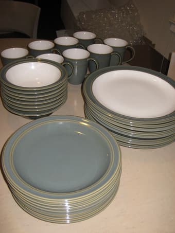 Dinnerware Set (Plates, Cups, Bowls), 16-piece Set for $30 2