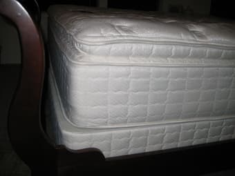 King Mattress and box 3